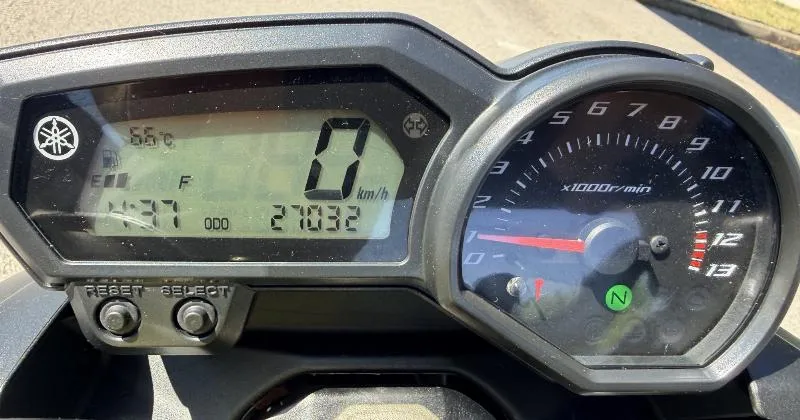 XJ6N
