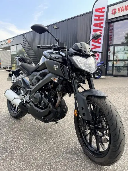 MT125 ABS