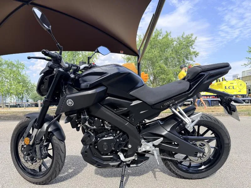 MT125 ABS