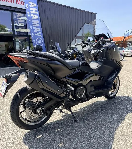 XP TMAX 560 TECH MAX
