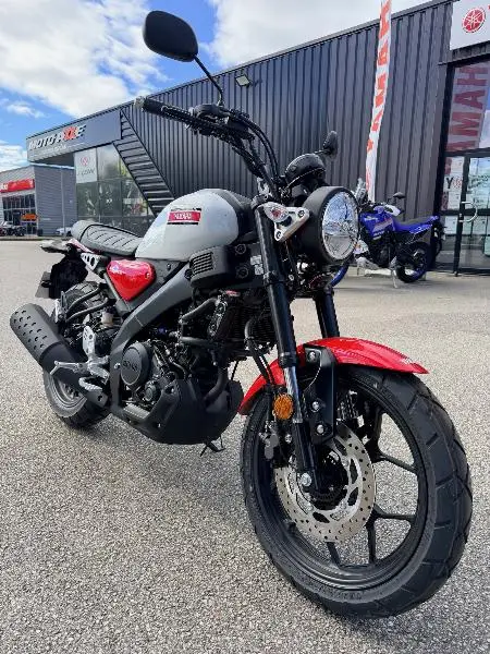 XSR 125