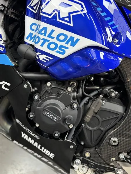 YZF 1000 R1