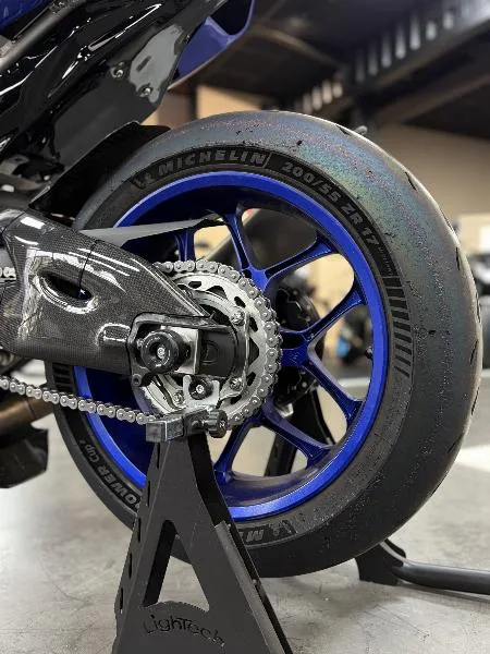 YZF 1000 R1