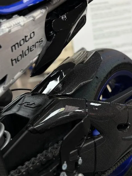 YZF 1000 R1