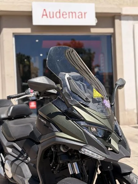 CV3 550