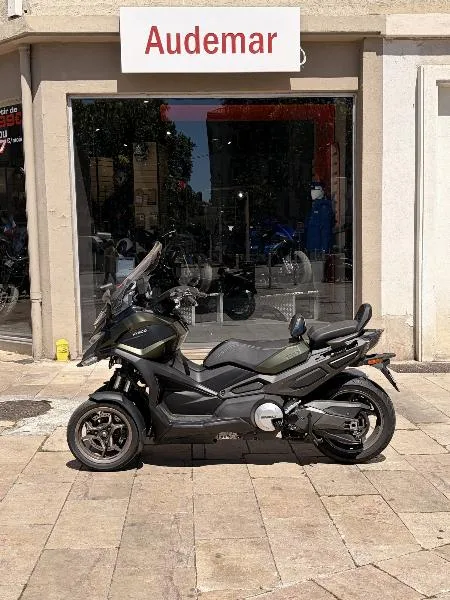 CV3 550