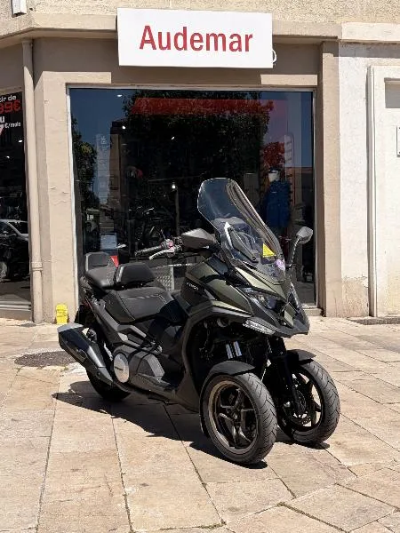 CV3 550
