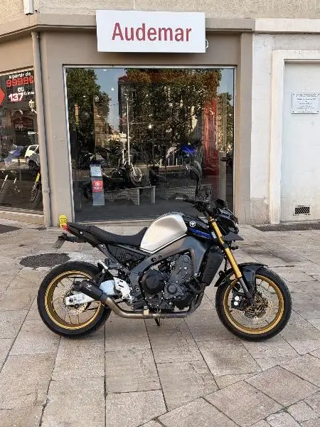 MT09 SP