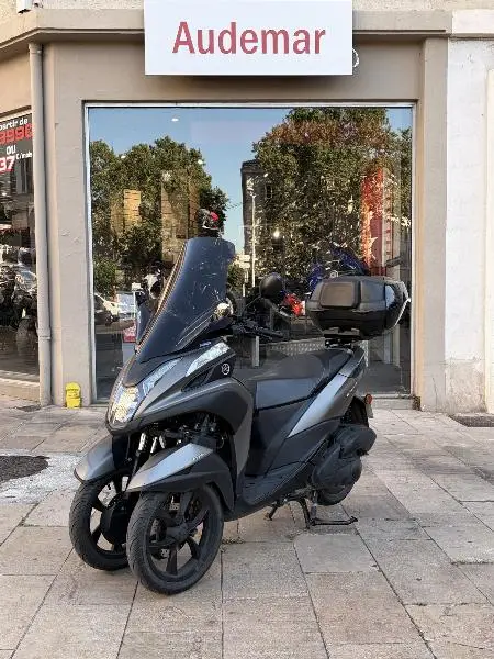 TRICITY 125