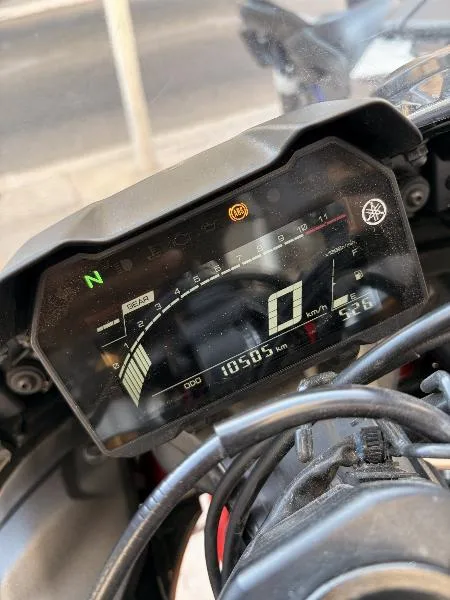 YZFR7
