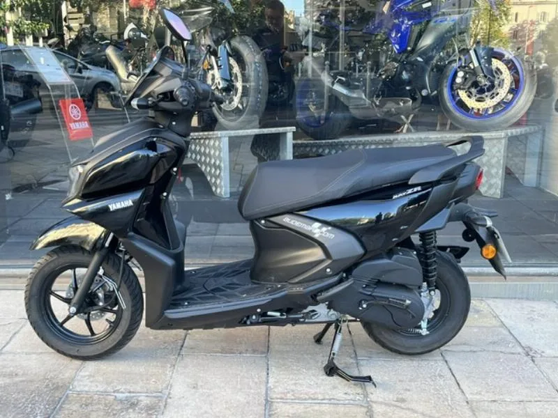 RayZR 125