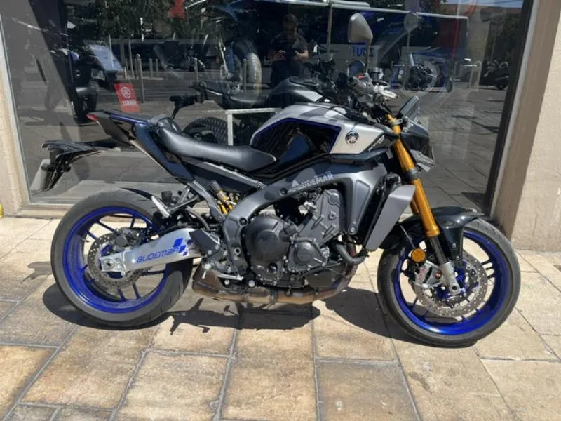 MT09 SP