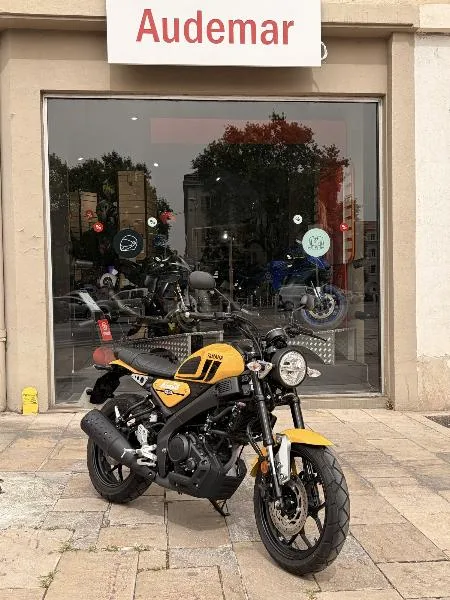 XSR 125 2022