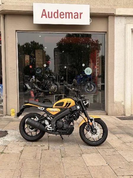 XSR 125