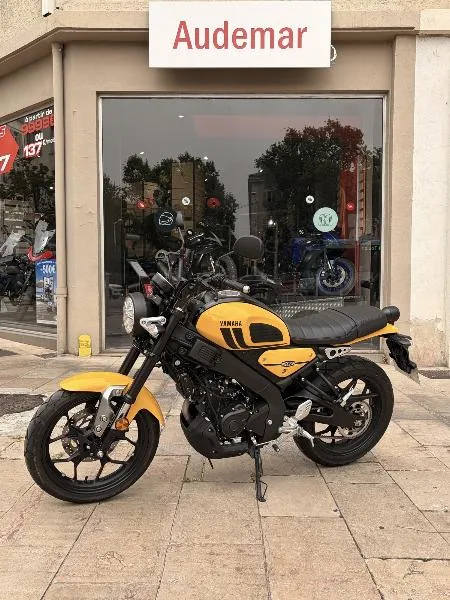 XSR 125