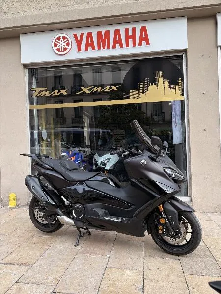 XP TMAX 560 TECH MAX