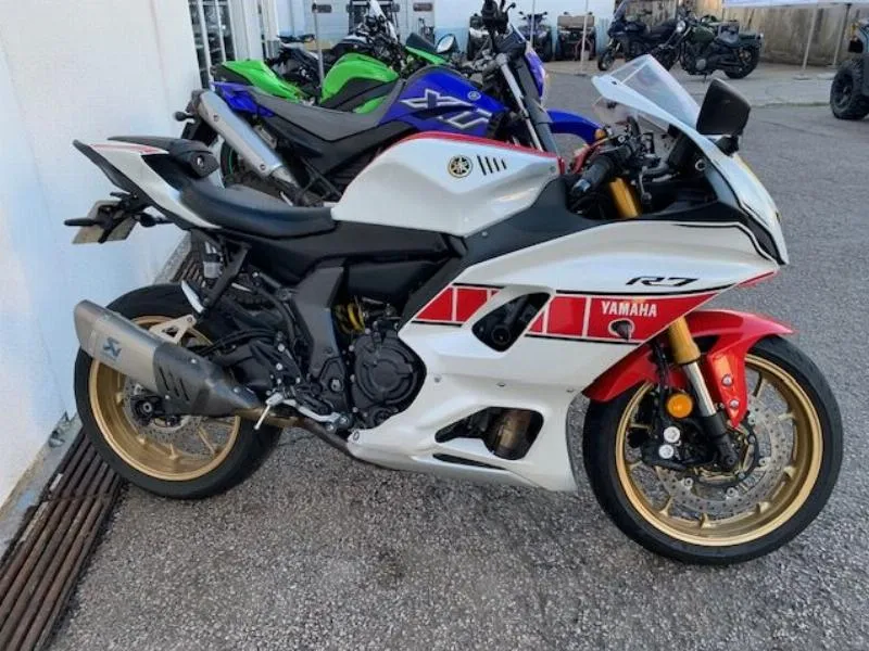 YZFR7 WORLD GP 60TH ANNIVERSARY