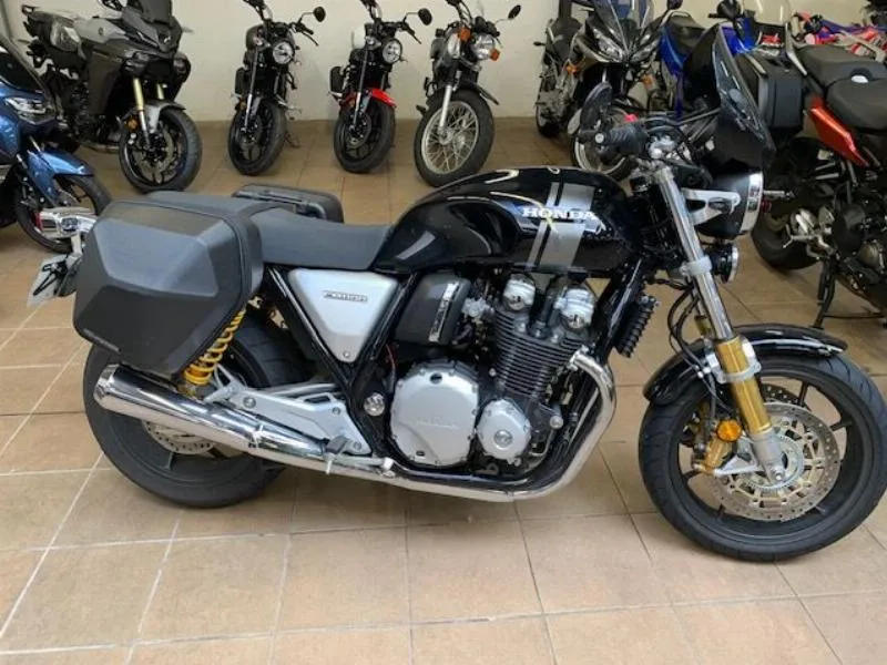 CB 1100 RS