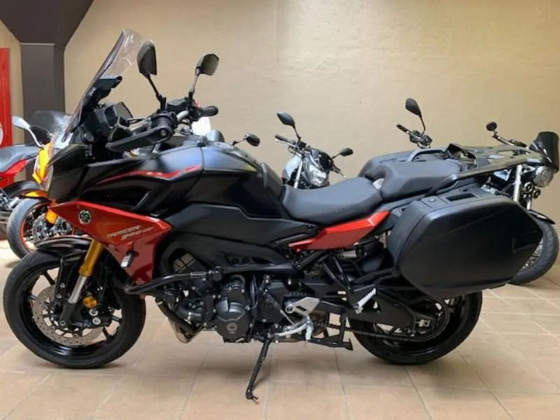 TRACER 900 GT