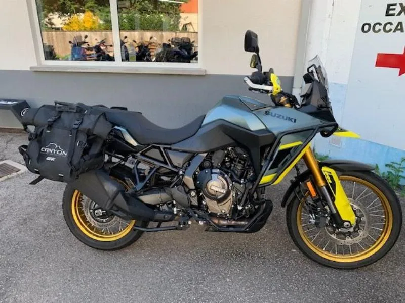 DL VSTROM 800DE