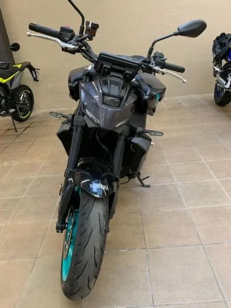 MT09