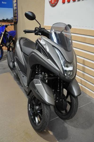 TRICITY 125