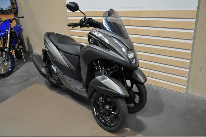 TRICITY 125