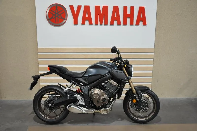CB 650 R
