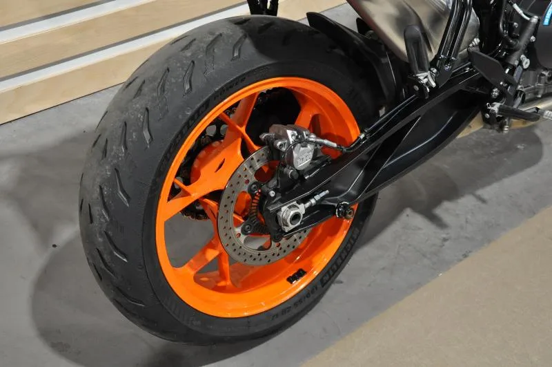 790 DUKE L