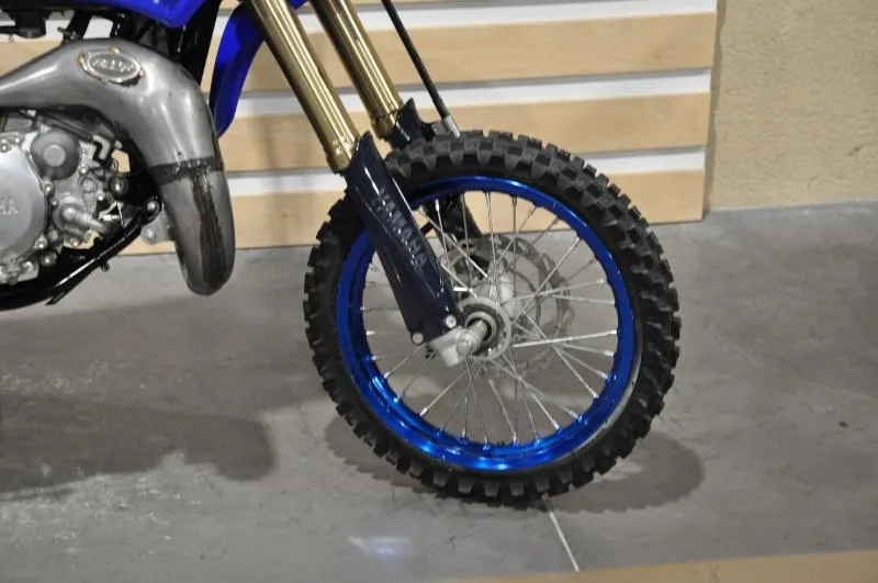 YZ65