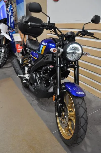 XSR 125