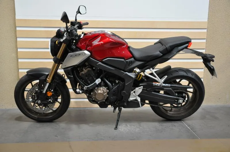 CB 650 R