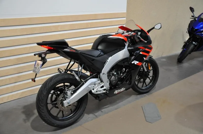 RS 125