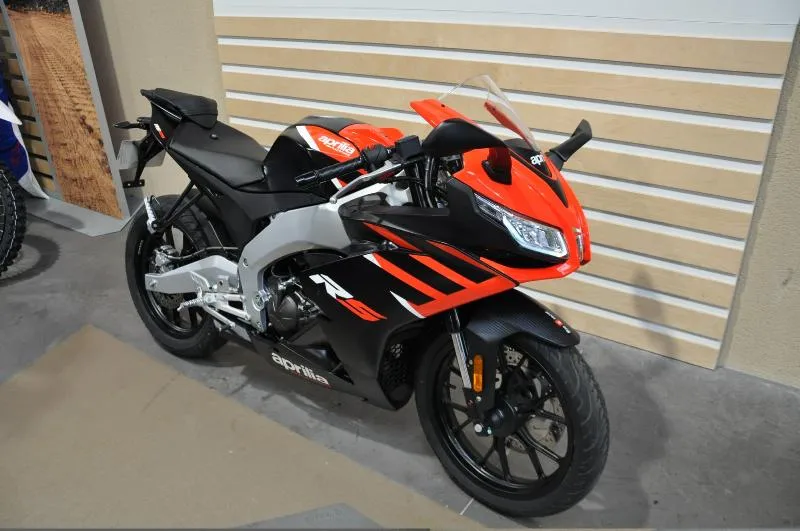 RS 125