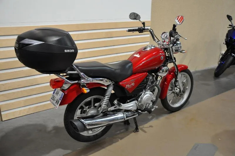 YBR 125 CUSTOM
