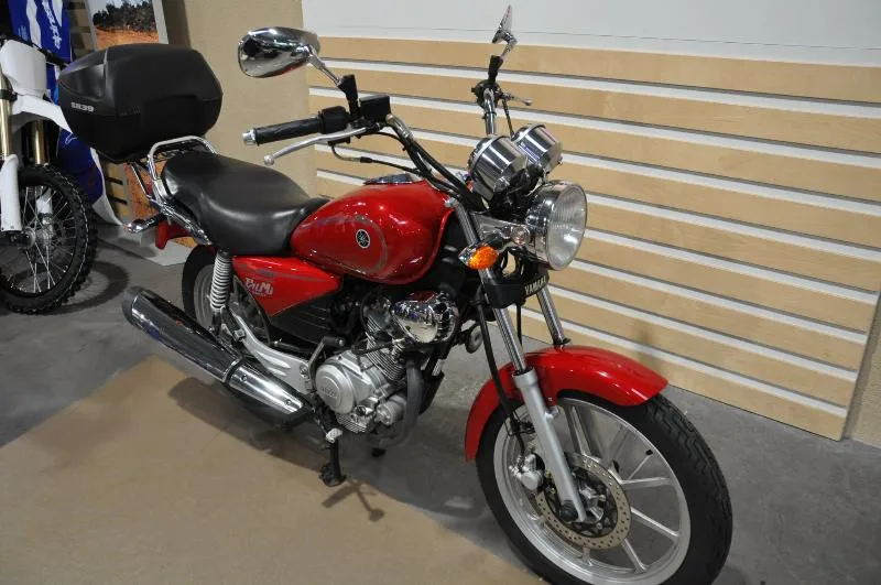 YBR 125 CUSTOM