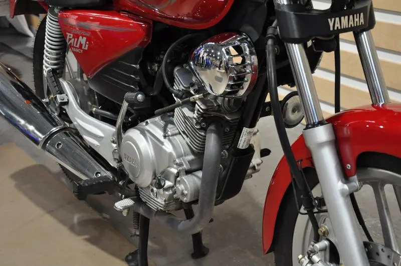 YBR 125 CUSTOM