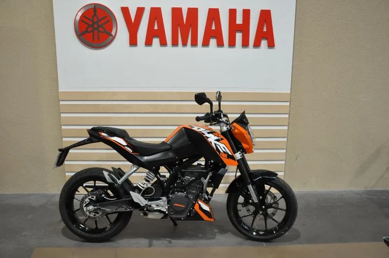 125 DUKE ABS 2012