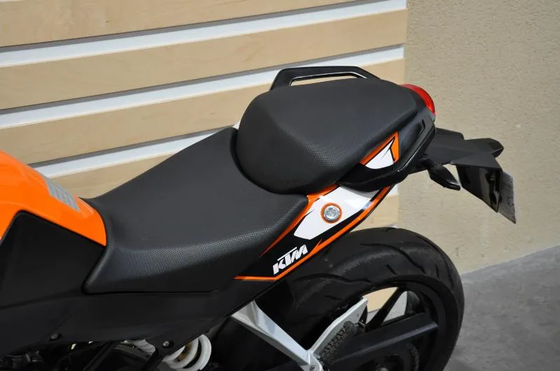 125 DUKE ABS