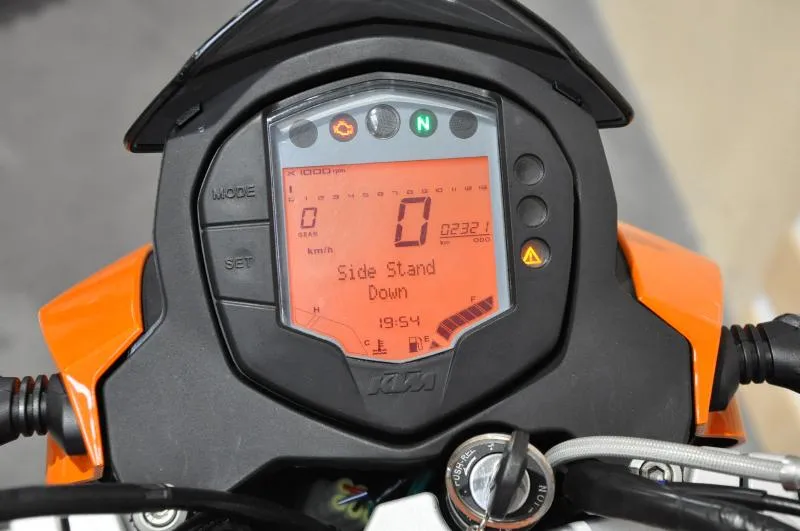 125 DUKE ABS