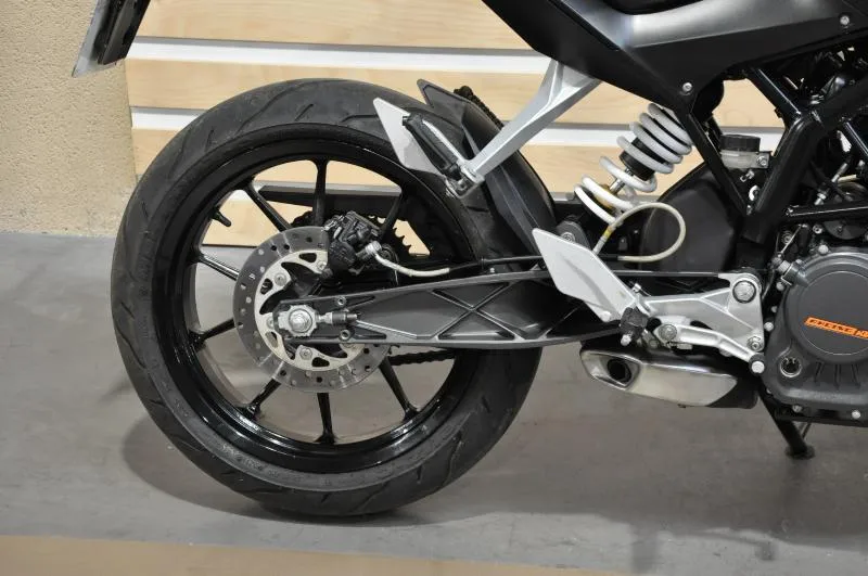 125 DUKE ABS