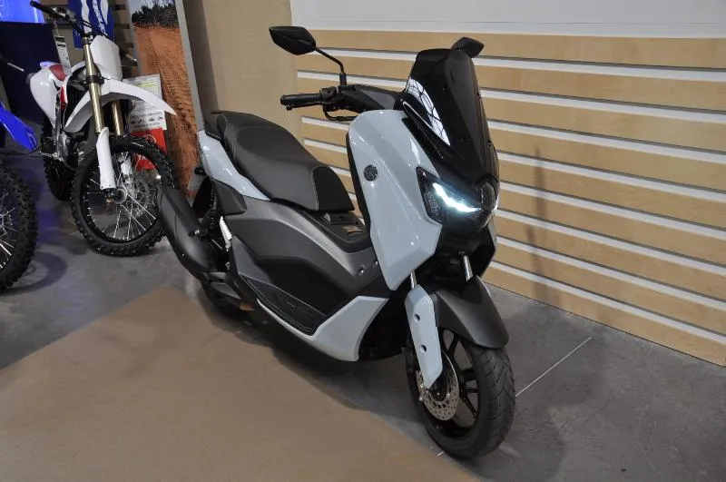 NMAX 125 TECH MAX