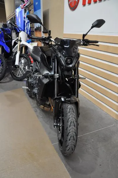 MT09