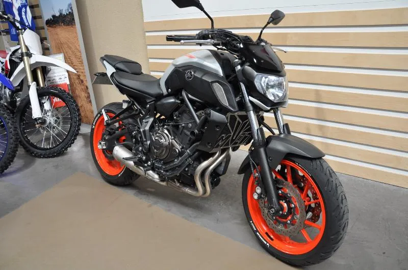 MT07 