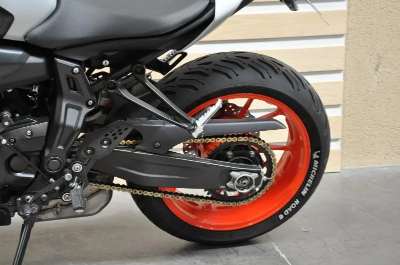 MT07 