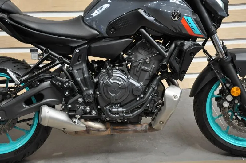 MT07 