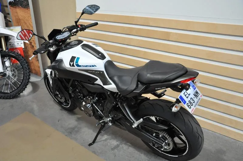 MT07 