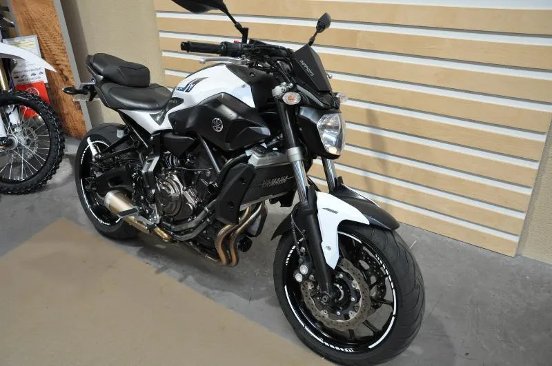 MT07 