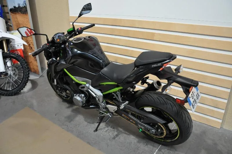 Z 900