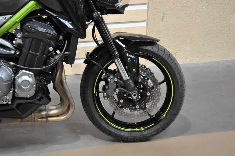 Z 900